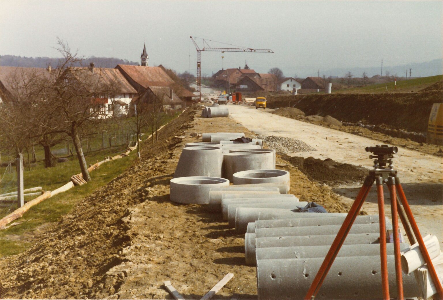 1979, Bleichi - Rheinklingen, Ausbau Staatsstrasse, Lärmschutzdamm